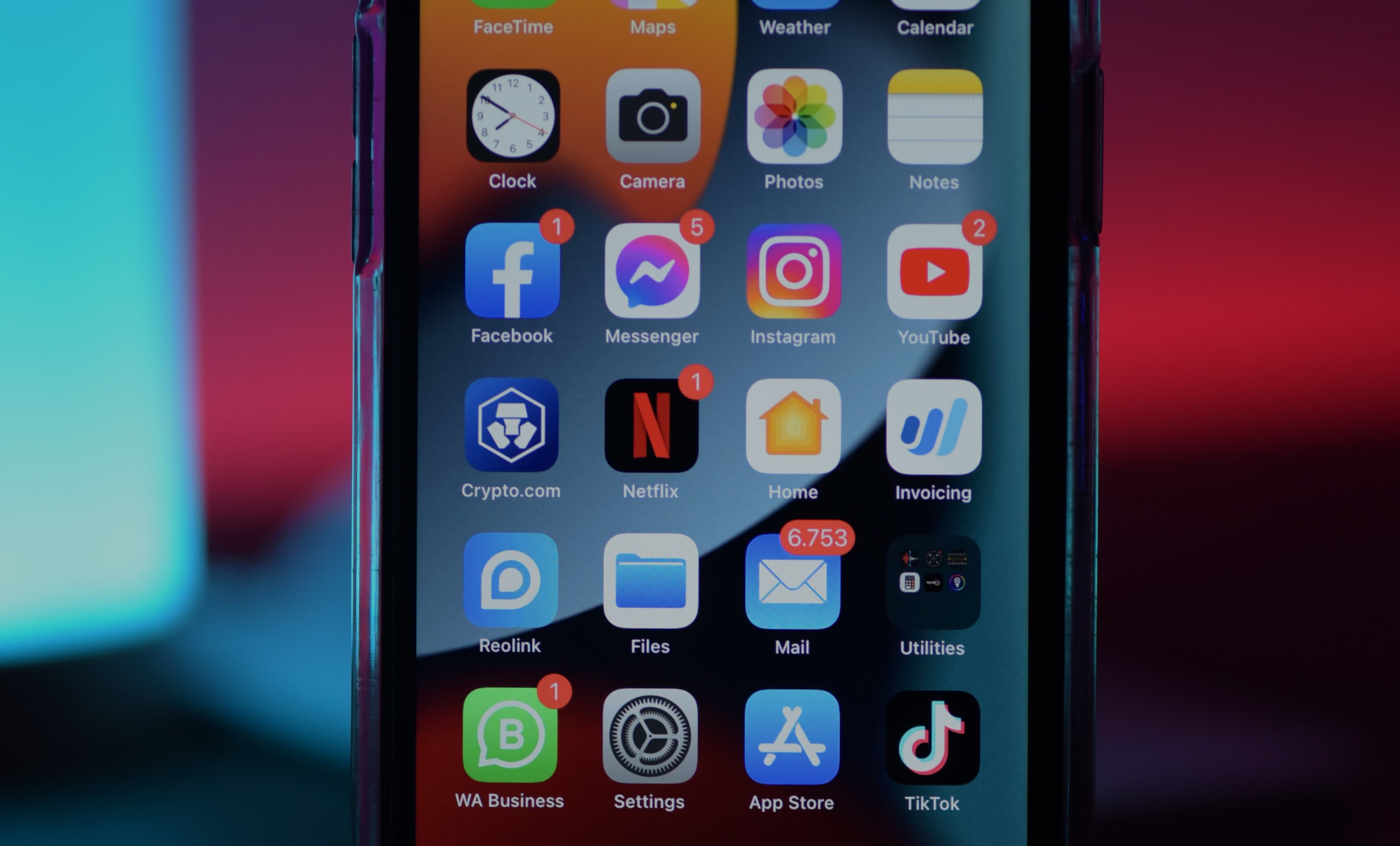 Brian j tromp VTY Dk U n3 s unsplash cropped